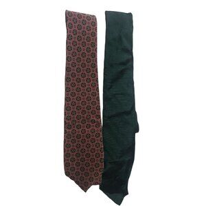 Yves Saint Laurent Neckwear Mens Silk Ties Lot of 2 Green Solid Pink Geometric